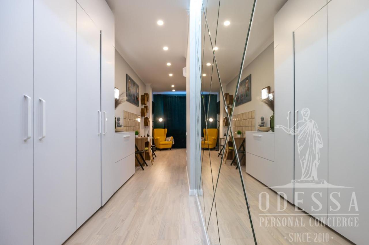 City Center New House Odesa Exterior photo